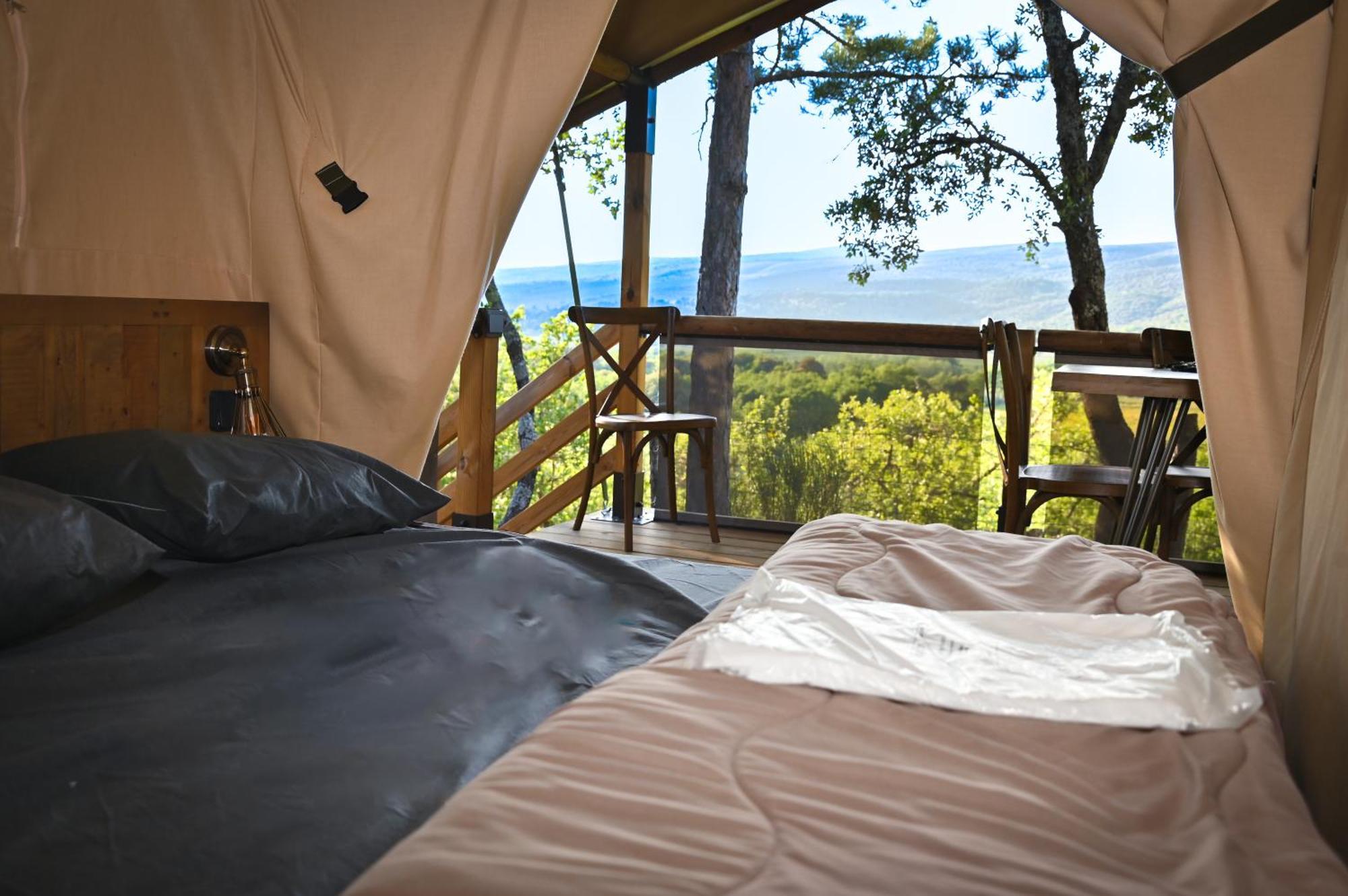 Camping Le Colorado Rustrel Exterior photo