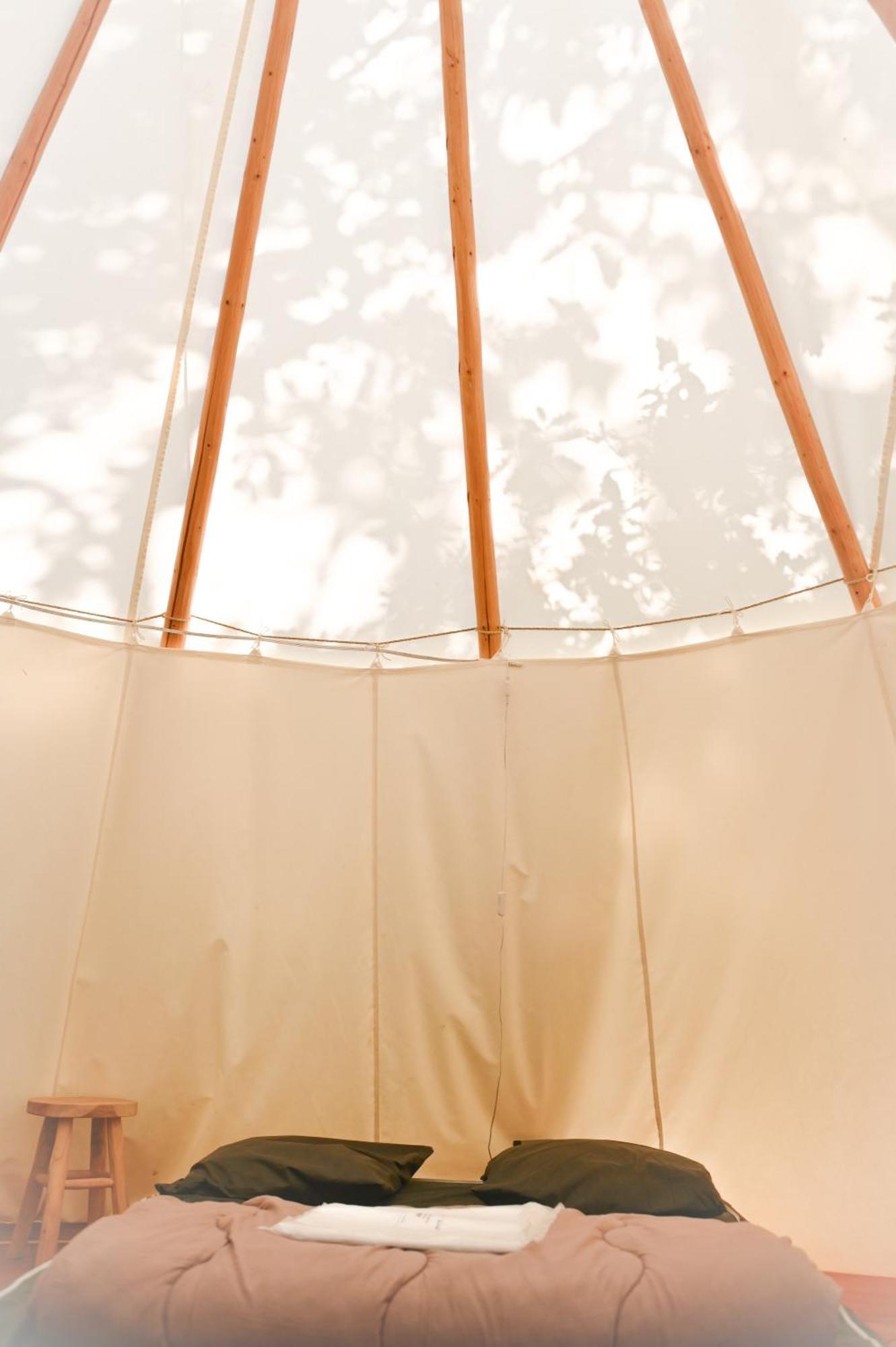 Camping Le Colorado Rustrel Exterior photo
